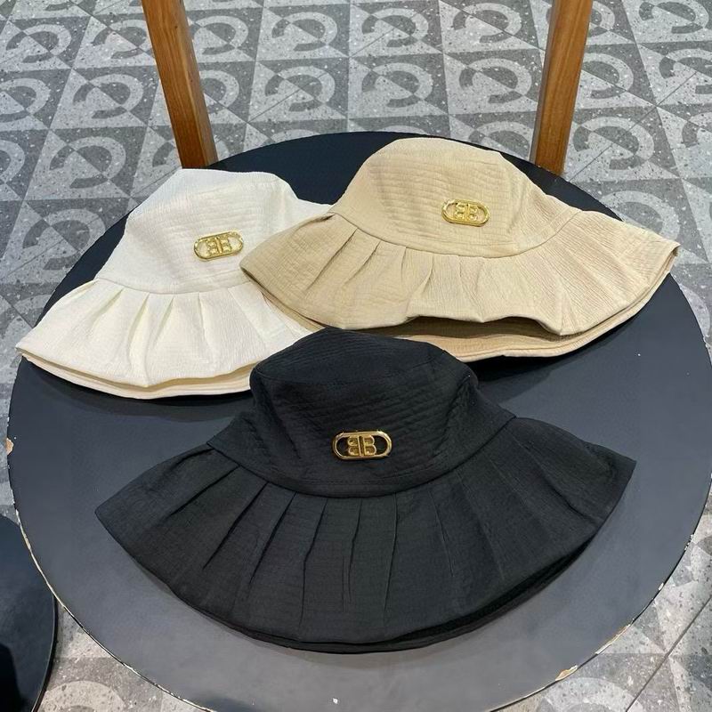 Balenciaga hat 062704